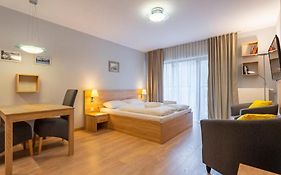 Srodkowa Widok Na Las 2 Pietro Garaz Gratis